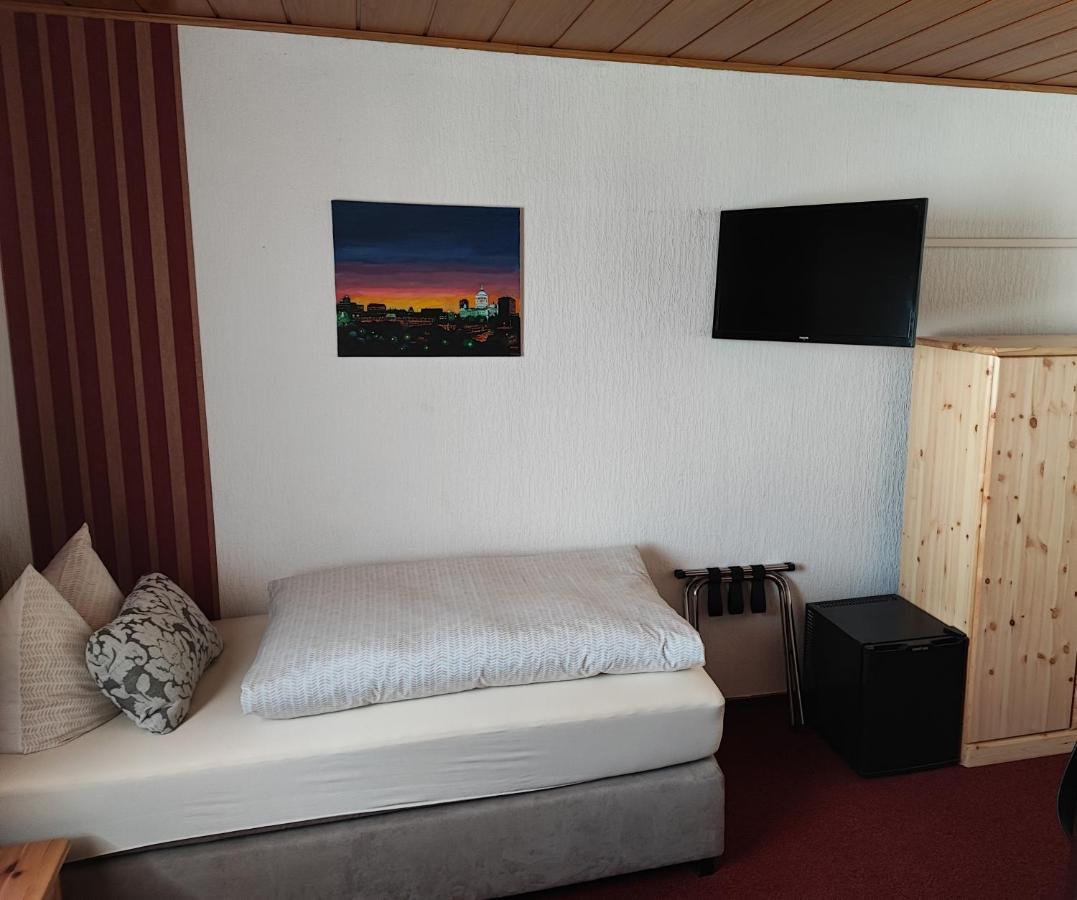 Hotel Und Restaurant Hohenzollern Erfurt Exteriör bild